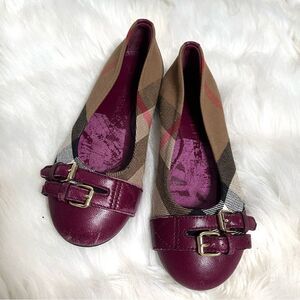 Burberry girls shoes